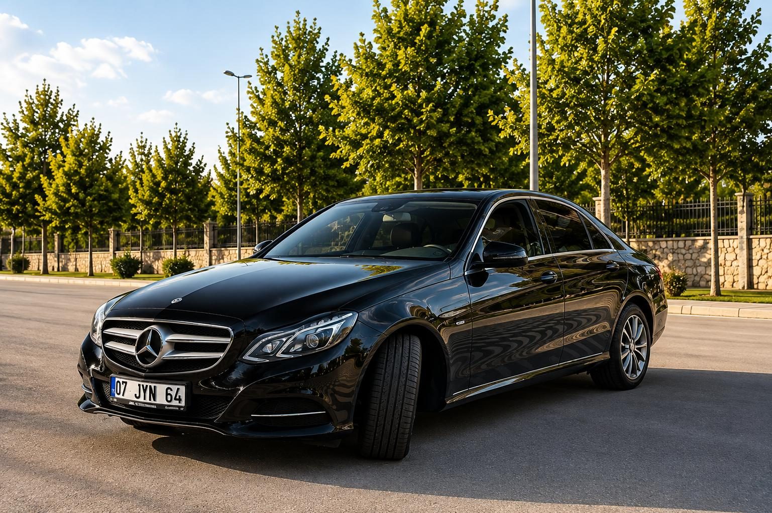 E-Class — photo 2